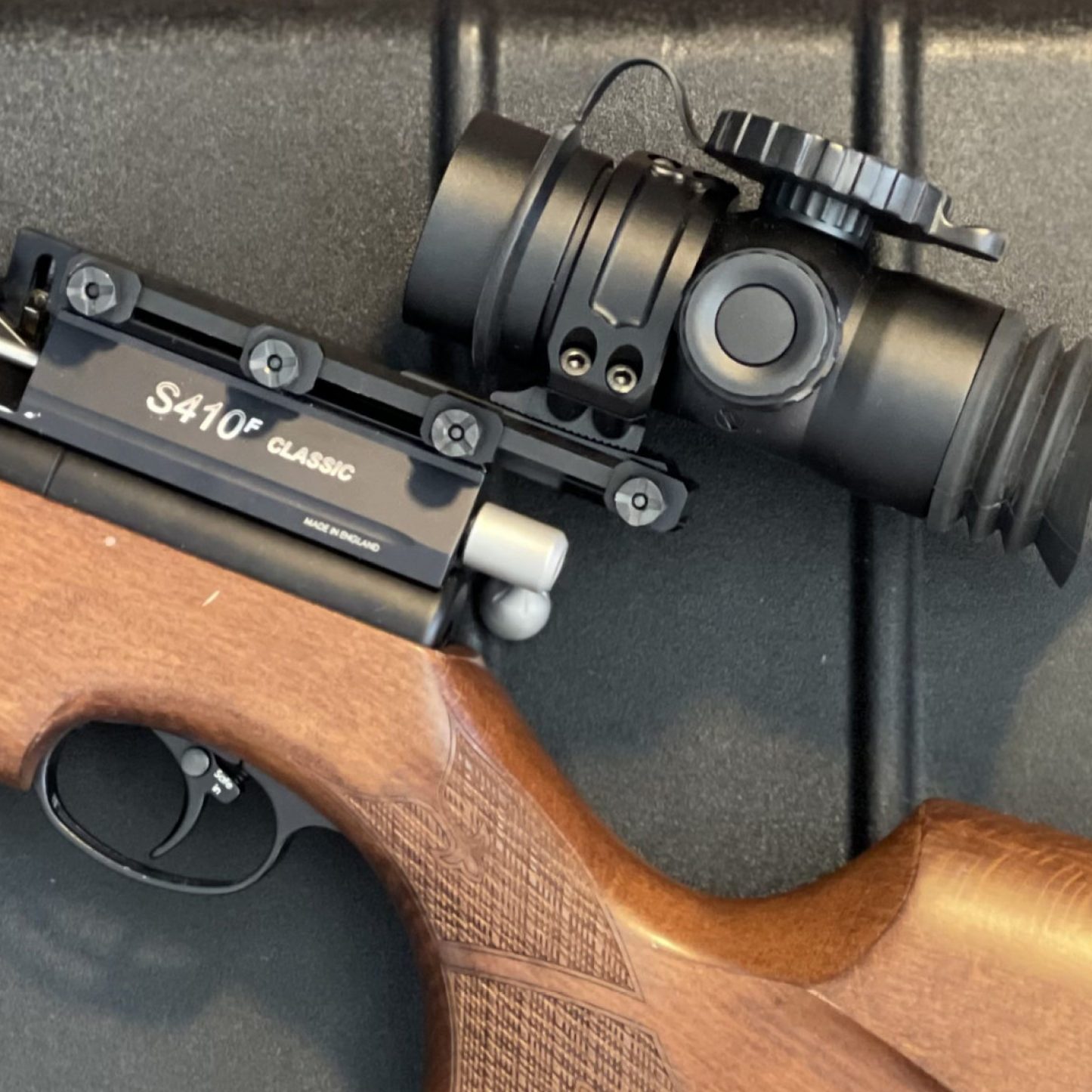 Immersive Optics - 10x40 Prismatic Scope - MilDot  w MOA Adjustable Mounts