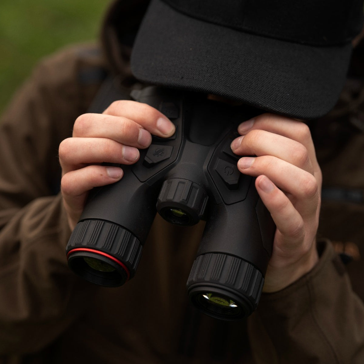 HIKMICRO Habrok HH35L Multi-Spectrum Thermal / Digital Binoculars with 1000m LRF